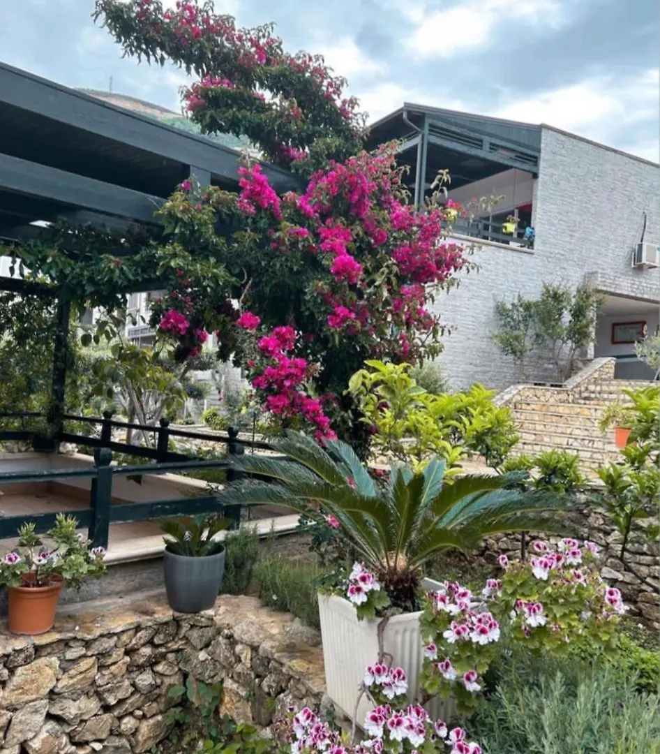 Villa Santa Maria Vlorë 0*,